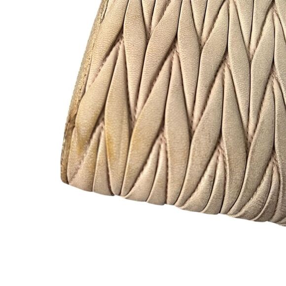 Miu Miu Women's Light Pink Zip-Around Wallet - Picture 4 of 11